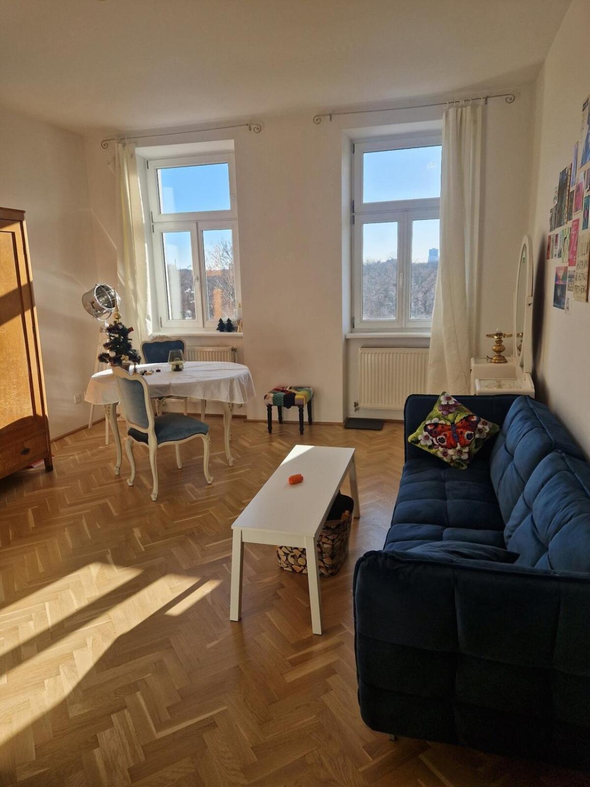 Beautiful Flat Overlooking A Great Park Wien